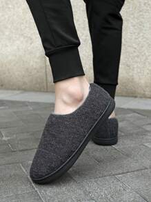 Men Thermal Lined Bedroom Slippers - Black - View 2