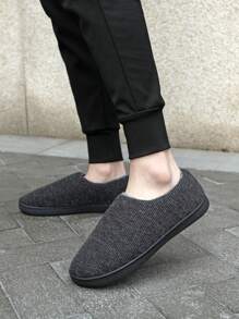 Men Thermal Lined Bedroom Slippers - Black - View 8