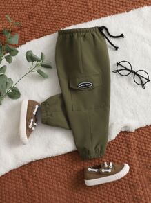 SHEIN 男嬰字母補丁細節翻蓋口袋腰部抽繩長褲 - 軍綠色 - 查看 3