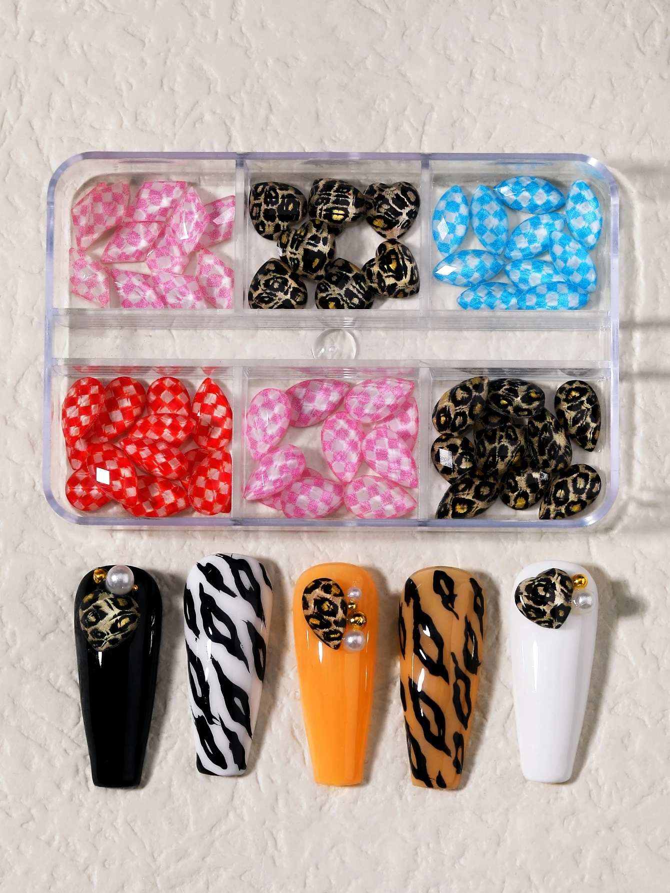 1box Checkered Pattern Nail Art Decoration -SHEIN