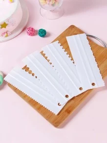 4PCS/Set New Comb Cake Scraper Pattern Cream ScraperDIY Baking Tools Plastic Cream Scraper Set Baking Accessories - White - View 6