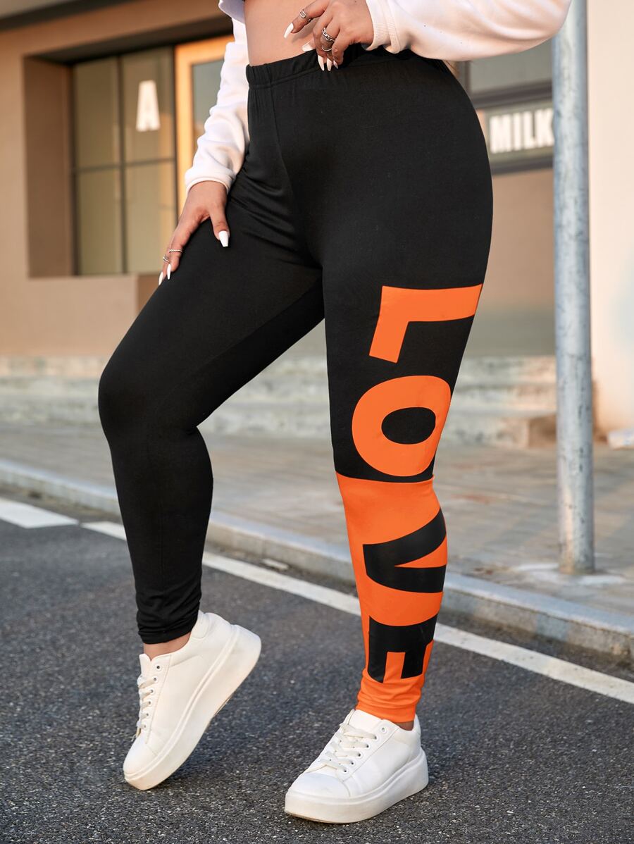 SHEIN EZwear Plus Letter Graphic Leggings