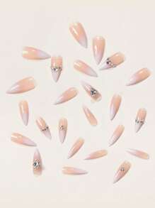 使用24入組長杏仁粉色漸變水鑽3D心形裝飾假指甲和1入組指甲銼和1張指甲膠帶升級您造型 - 彩色 - 查看 6