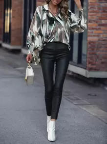 SHEIN LUNE 筆刷圖案燈籠袖襯衫