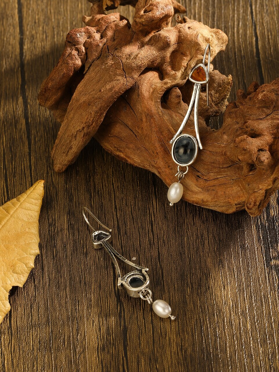 Faux Pearl Drop Earrings