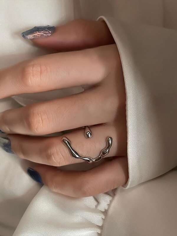 Structured Cuff Ring
