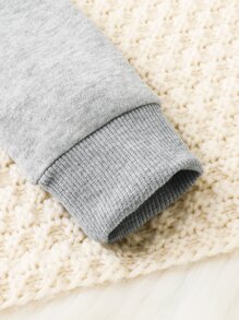 Baby Heart & Slogan Graphic Sweatshirt - Light Grey - View 5