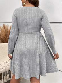 SHEIN LUNE Vestido tejido de canalé de cuello scoop sin cinturón - Gris Claro - Ver 2