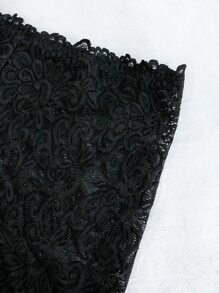 Set de lencería con encaje floral con aro - Negro - Ver 5