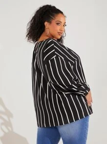 SHEIN CURVE+ 大碼條紋印花燈籠袖襯衫 - 黑色 - 查看 6