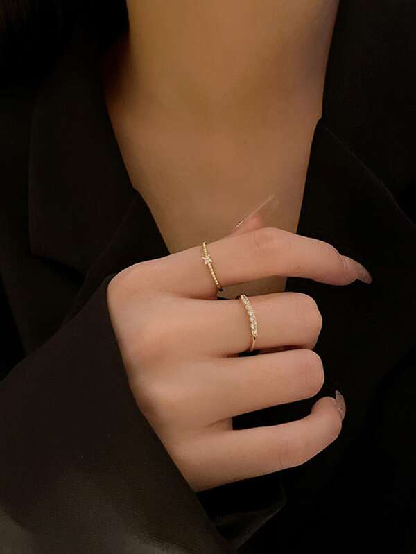 2pcs Rhinestone Decor Cuff Ring