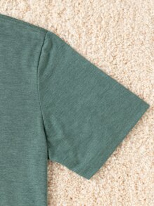 SHEIN LUNE Plus Cartoon & Slogan Graphic Tee - Green - View 3