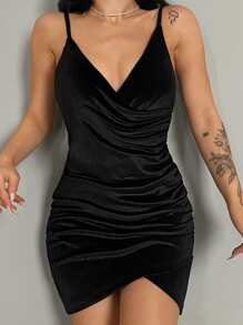 EURMUSE Vestido de tirantes bajo cruzado de terciopelo - Negro - Ver 1