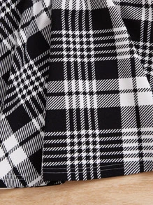 SHEIN Girls Letter And Figure Graphic Tee & Plaid Skirt - Black and White - View 6