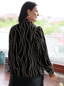 EMERY ROSE Plus Striped Tie Neck Blouse - Black - View 2