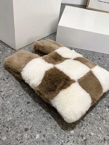 格紋圖案毛茸茸方包 - 彩色 - 查看 7