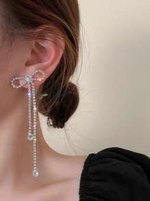 水鑽蝴蝶結裝飾耳墜 - 銀色 - 查看 1