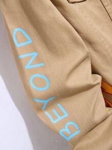 Manfinity Roghcode 男士棉字母和火焰圖案牛仔夾克無連帽衫 - 卡其色 - 查看 4