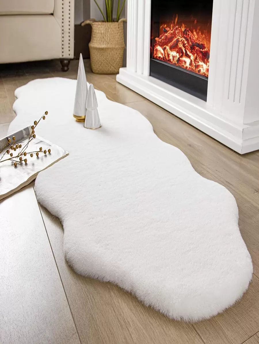 Faux Rabbit Fur Rug, White 2x6 Ft Soft Fluffy Faux Fur Runner Rug, Shaggy Area Rug For Bedroom, Living Room, Machine Washable Nursery Rug