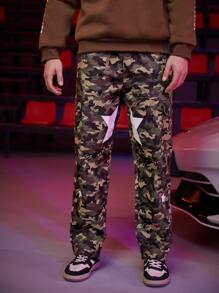 ROMWE MEN Guys Star Graphic Camo Cargo Pants - Multicolor - View 1