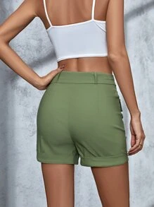 SHEIN X Calle y Poché SHEIN SXY Solid Flap Pocket Belted Shorts - Army Green - View 2