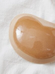 1對愛心圖案胸墊