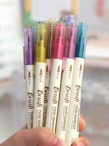 3 cái bút đánh dấu ngẫu nhiên hai đầu - Nhiều màu - Xem 7