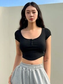 DAZY Half Button Curved Hem Crop Tee - Black - View 6