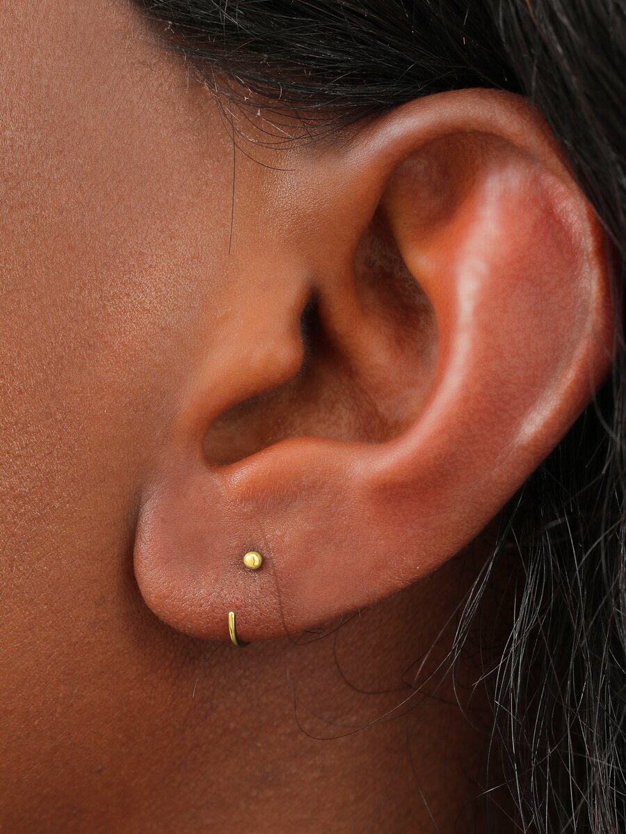 球裝飾耳夾 - 金黃色 - 查看 1