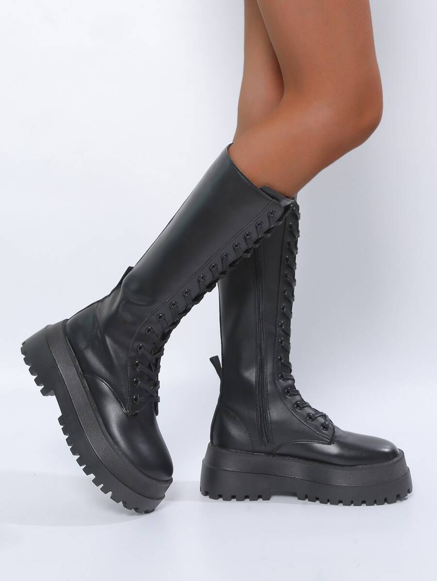 黑色單色靴子,極簡前綁帶馬丁靴 - 黑色 - 查看 1