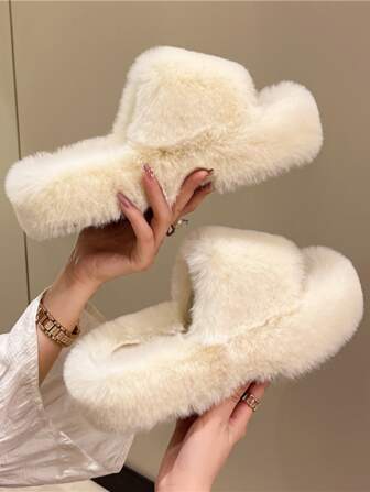 Fall/Winter Minimalist Fluffy Bedroom Slippers