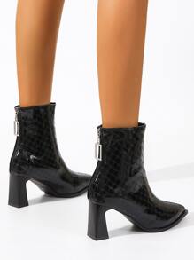 Letter Embossed Zip Back Chunky Heeled Classic Boots - Black - View 2