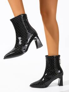 Letter Embossed Zip Back Chunky Heeled Classic Boots - Black - View 3
