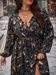 SHEIN Frenchy 大碼滿版印花高衩洋裝