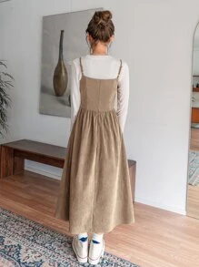 DAZY 斜口袋假鈕扣燈芯絨不帶T恤吊帶洋裝 - 卡其色 - 查看 2