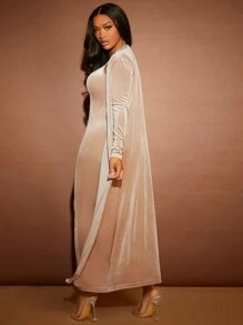 SHEIN SXY 露背繞頸絲絨連身褲和開門襟外套 - 卡其色 - 查看 6