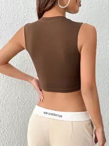 SHEIN EZwear Figure & Slogan Graphic Crop Tank Top - Coffee Brown - View 3