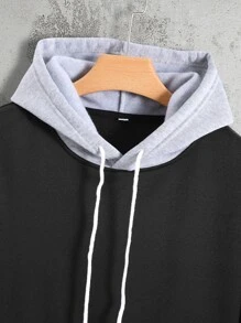 Manfinity Men Playing Card Print Kangaroo Pocket Drawstring Hoodie - Black - View 3