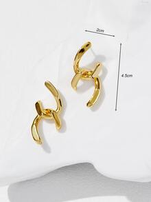 Structured Stud Earrings - Yellow Gold - View 3
