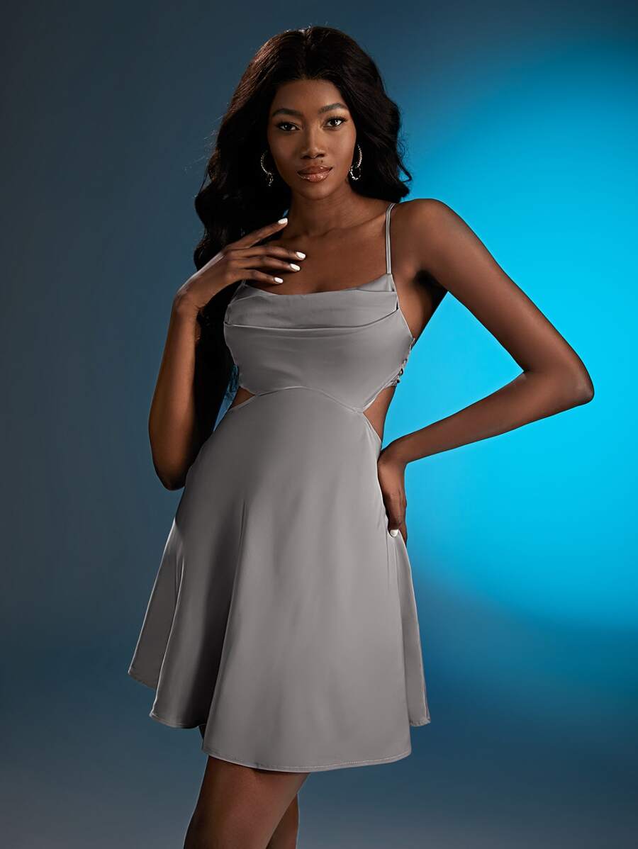 SHEIN SXY 十字交叉後背繫帶吊帶連衣裙 - 淺灰色 - 查看 1