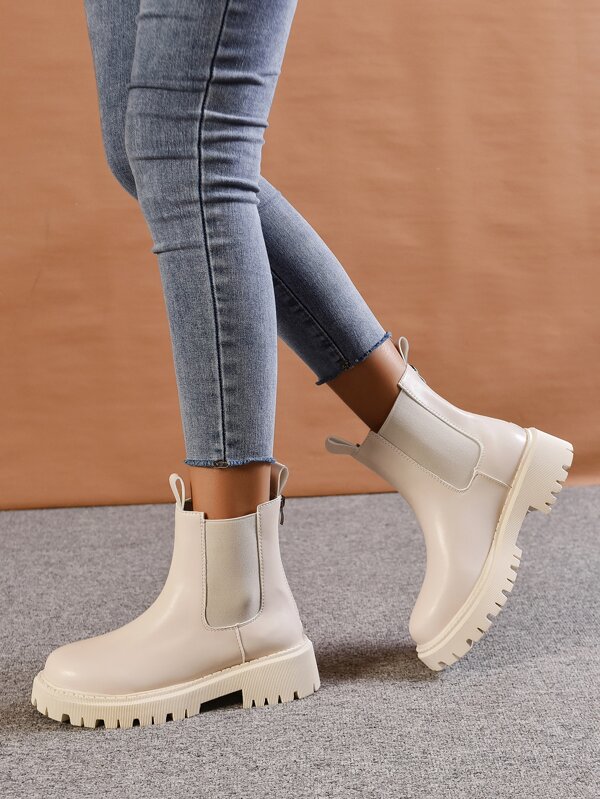 chelsea boots with coloured elastic