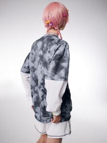 ROMWE Anime Tie Dye Figure Graphic Sweatshirt - Multicolor - View 5