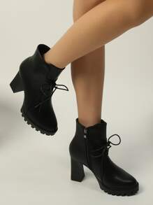 Minimalist Lace-up Front Chunky Heeled Boots - Black - View 3