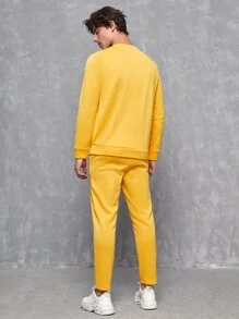 Manfinity RebelGame 1pc Letter Patched Sweatshirt & 1pc Joggers - Yellow - View 2