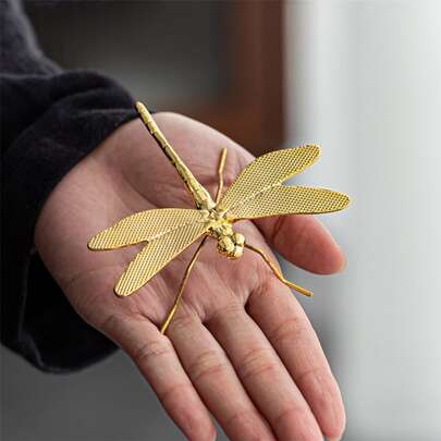 1 件金蜻蜓金属装饰，精美茶道装饰品，办公桌装饰，合金蜻蜓、蝴蝶、龙、凤凰，办公室、卧室、客厅的豪华装饰