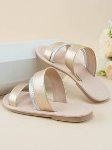 Girls Metallic Two Tone Criss Cross Slides - Champagne - View 4