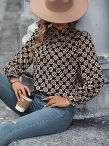 SHEIN LUNE Blusa con estampado de cuello alto - Caqui - Ver 3