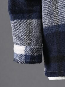SHEIN Abrigo de franela con bolsillo con solapa y estampado de cuadros para niño preadolescente, sin sudadera