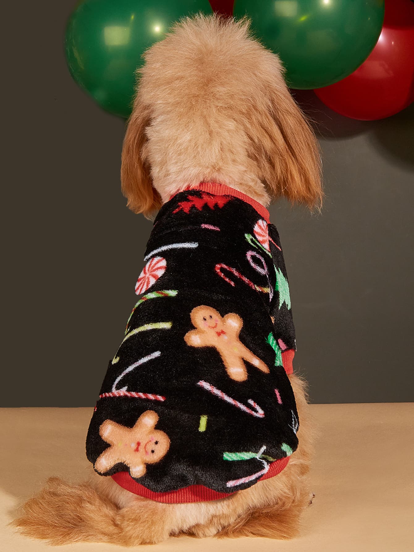 圣诞节宠物狗 2 腿毛衣，带有圣诞树、雪人和雪花图案