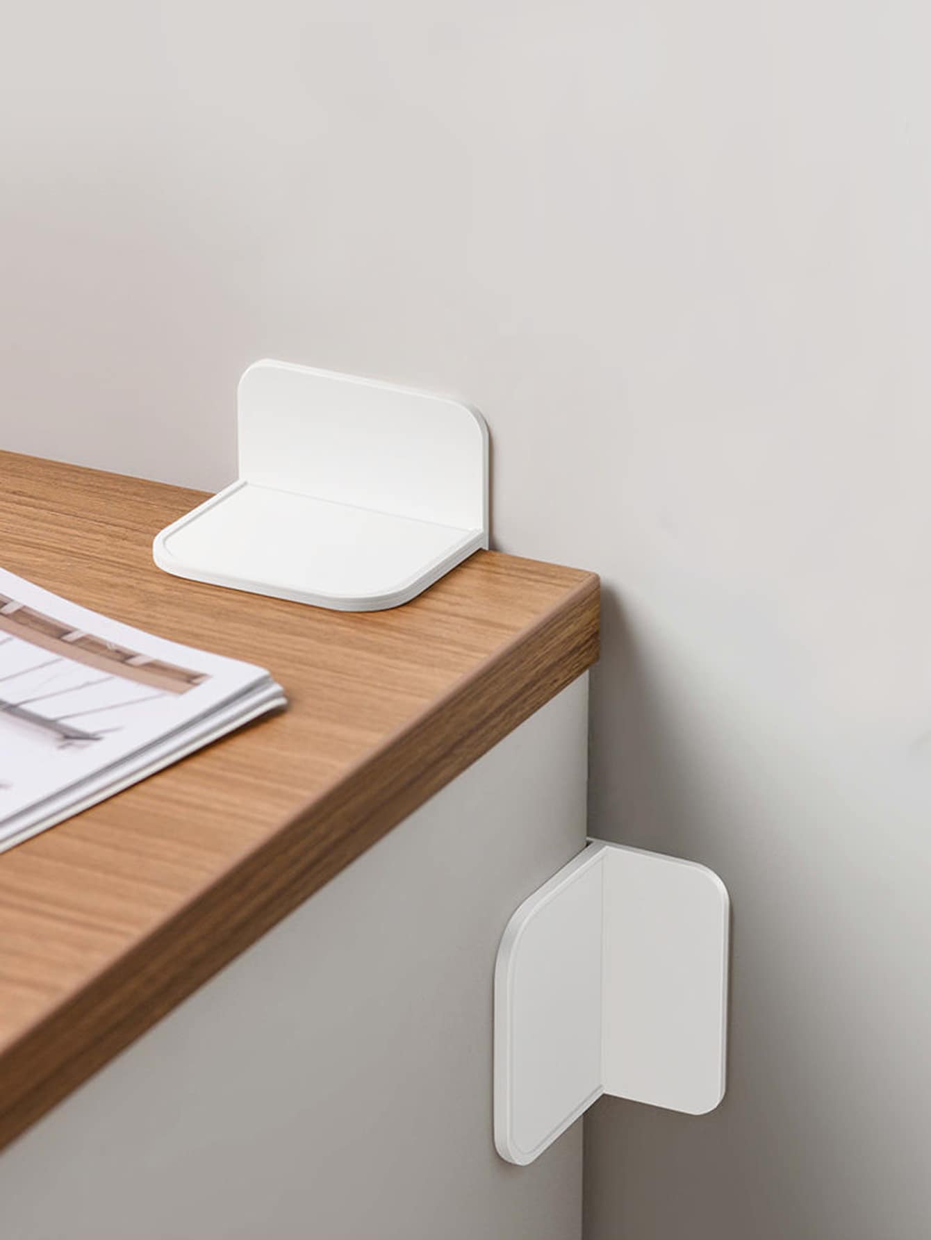 1pc Plain Furniture Fixer - White - View 1